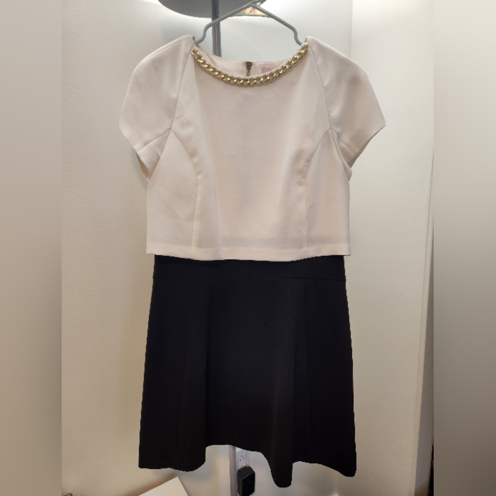 Ted baker ailia size 4 us 14 double layer black and white dress with gold chain